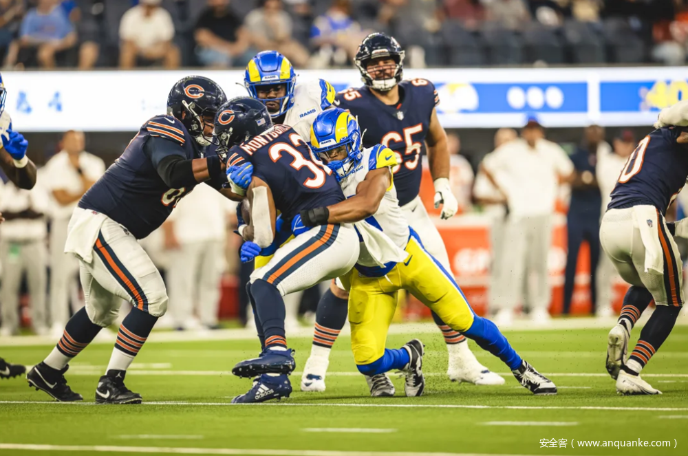 英超半场：姆伯莫造险，两队合计6脚射门，曼联0-0西汉姆联